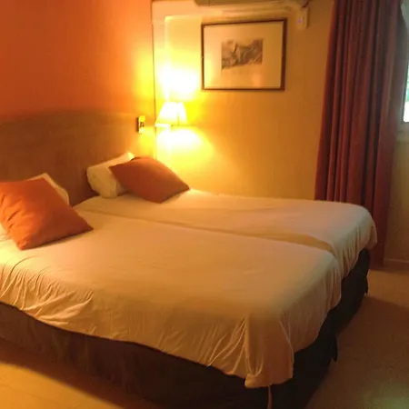 Hotel Kyriad Grenoble Sud -