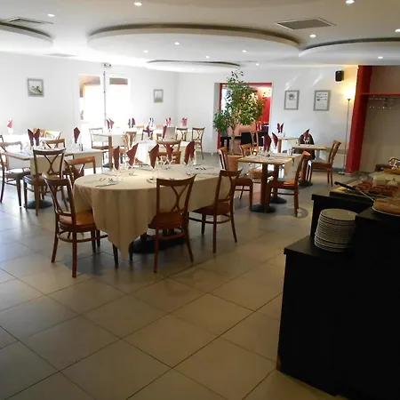 Kyriad Grenoble Sud - 3* Seyssinet
