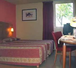 Kyriad Grenoble Sud - 3* Seyssinet