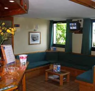 Kyriad Grenoble Sud - Hotel Seyssins